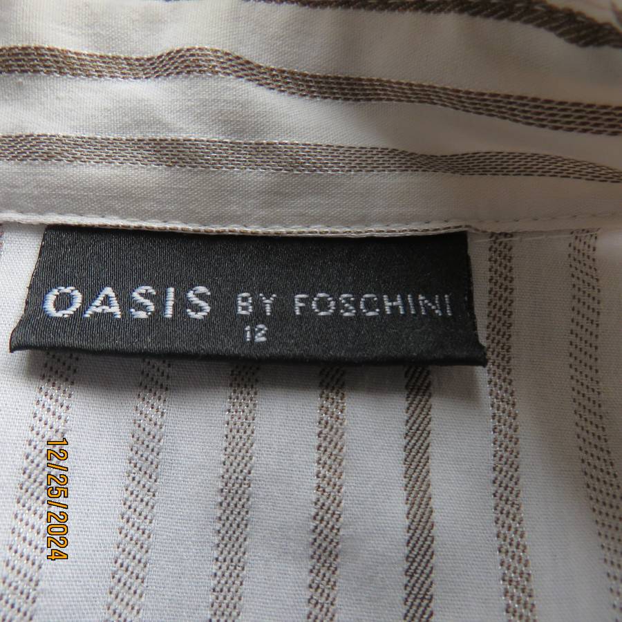 Good quality white/brown embossed vertical striped polycotton stretch tailored shirt. Size 36 OASIS