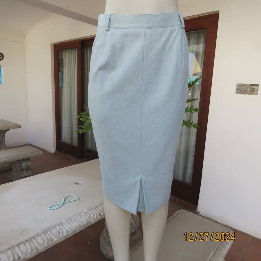 Haute couture new wool/cashmere blend mottled cream/turquoise lined skirt by YARELL size 36