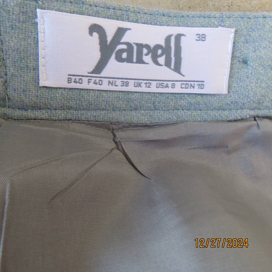 Haute couture new wool/cashmere blend mottled cream/turquoise lined skirt by YARELL size 36