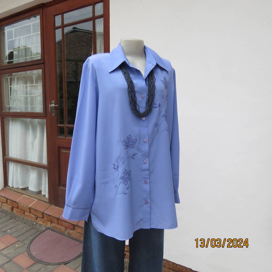 Steel blue richly embroidered long sleeve blouse by CG Collection New York. Size 42