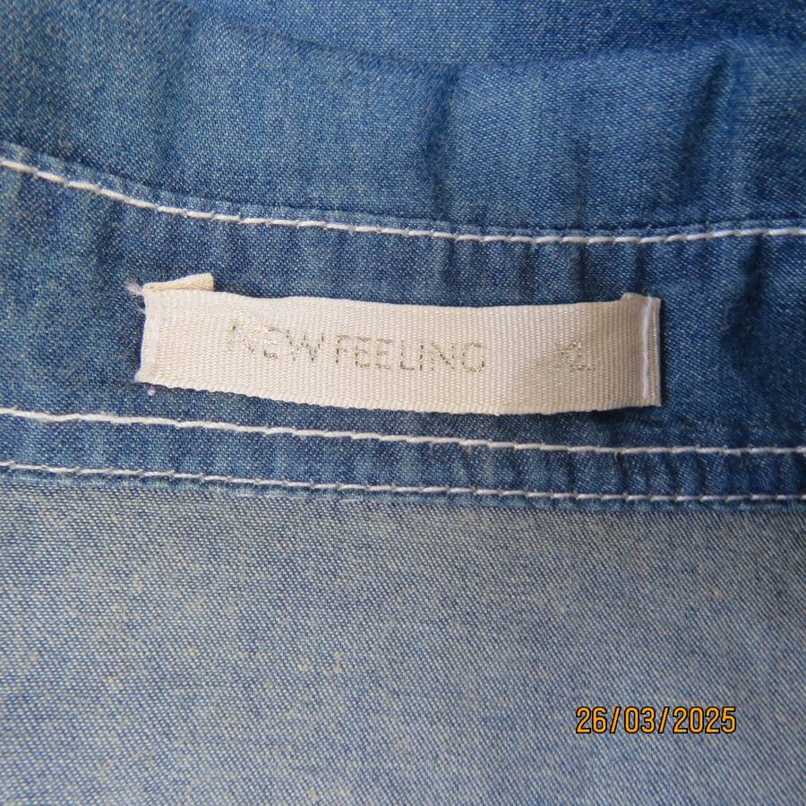 NEW FEELING blue denim long sleeve shirt size 36. Cowboy style. As new
