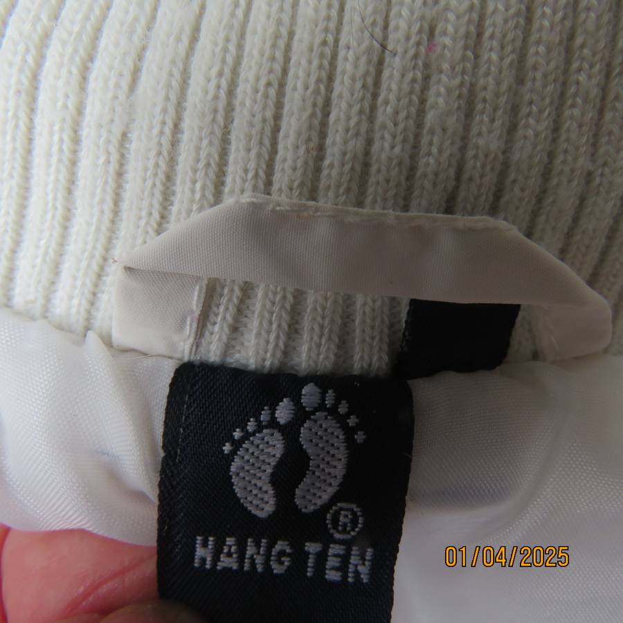 HANG TEN white padded zip up jacket with hood. Also with press buttons. Size 32. As new