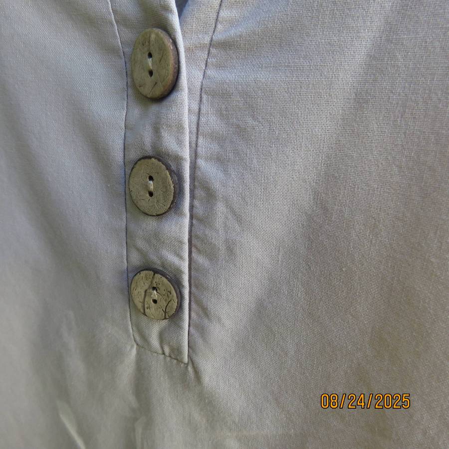 Ecru colour long loose top-short dress size 40 in cotton. V front.