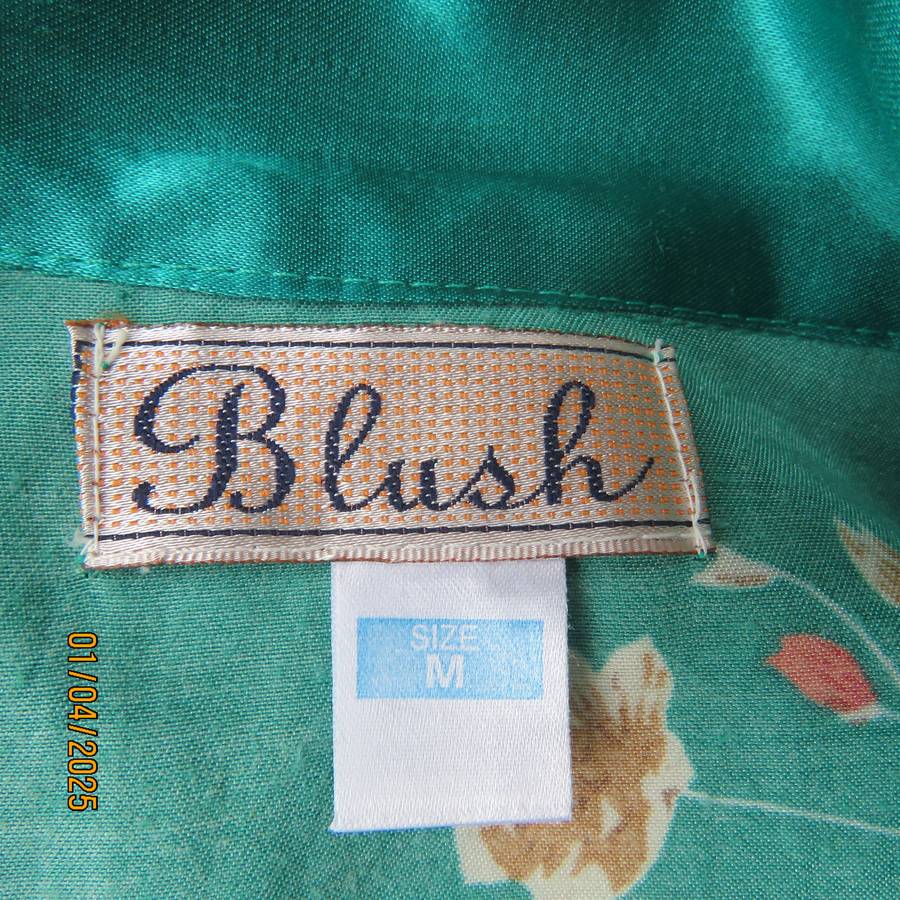 BLUSH long sleeve short jade green nighty in satin polyester. Size 36. Peach flowers.