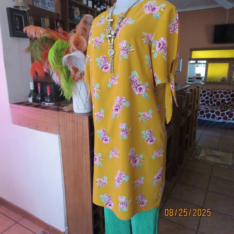 EDITION amber yellow long rayon slip over top size 36. Short sleeves. Pink posies.