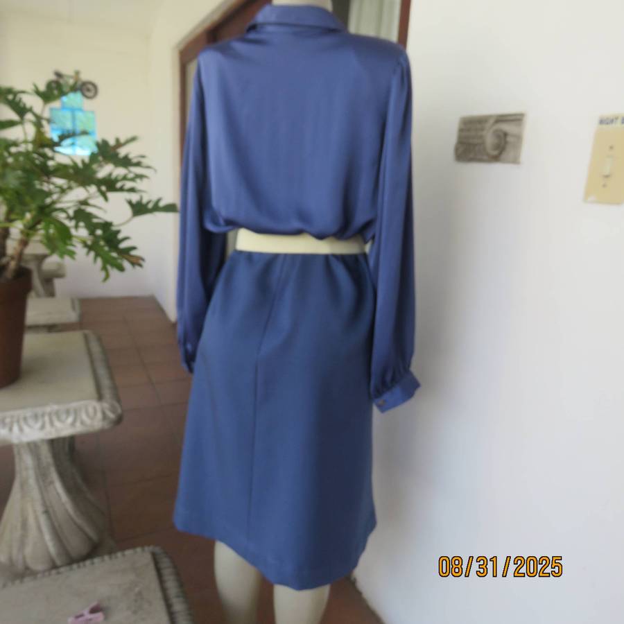 RETUS 2 pc dress and jacket outfit in glaucous blue. Button down jacket. Size 42