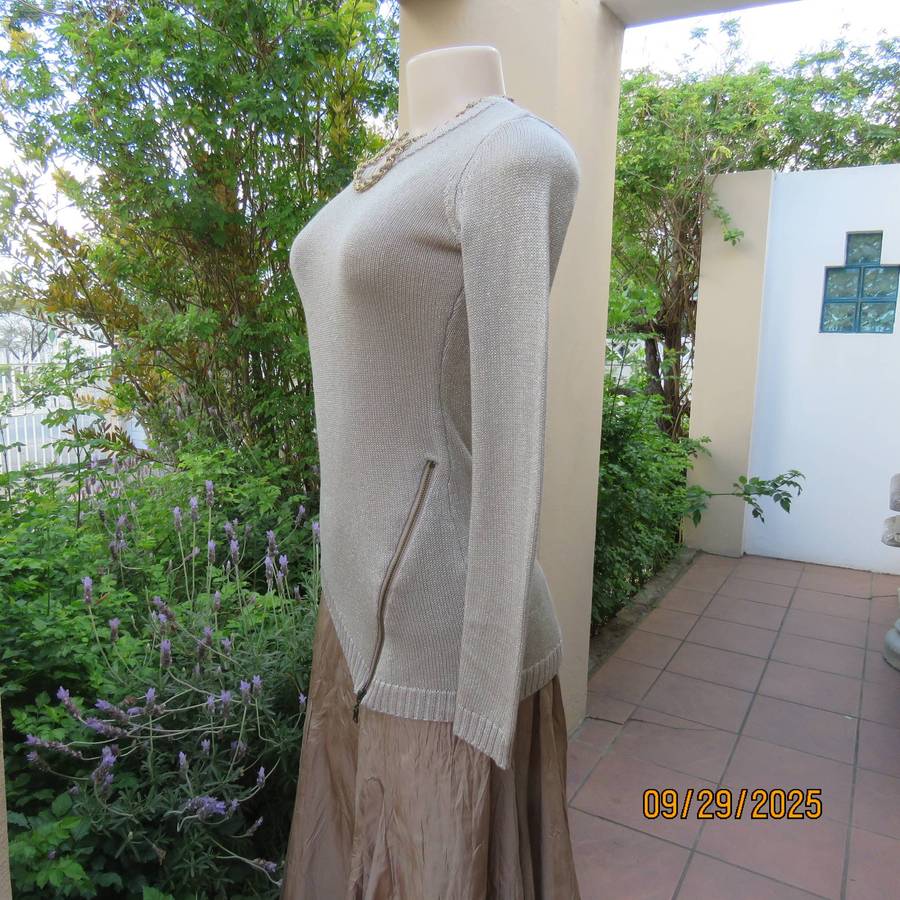 INWEAR beige-gold lurex thread acrylic knit long sleeve pullover sweater. Size 32-34