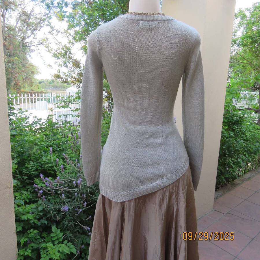 INWEAR beige-gold lurex thread acrylic knit long sleeve pullover sweater. Size 32-34