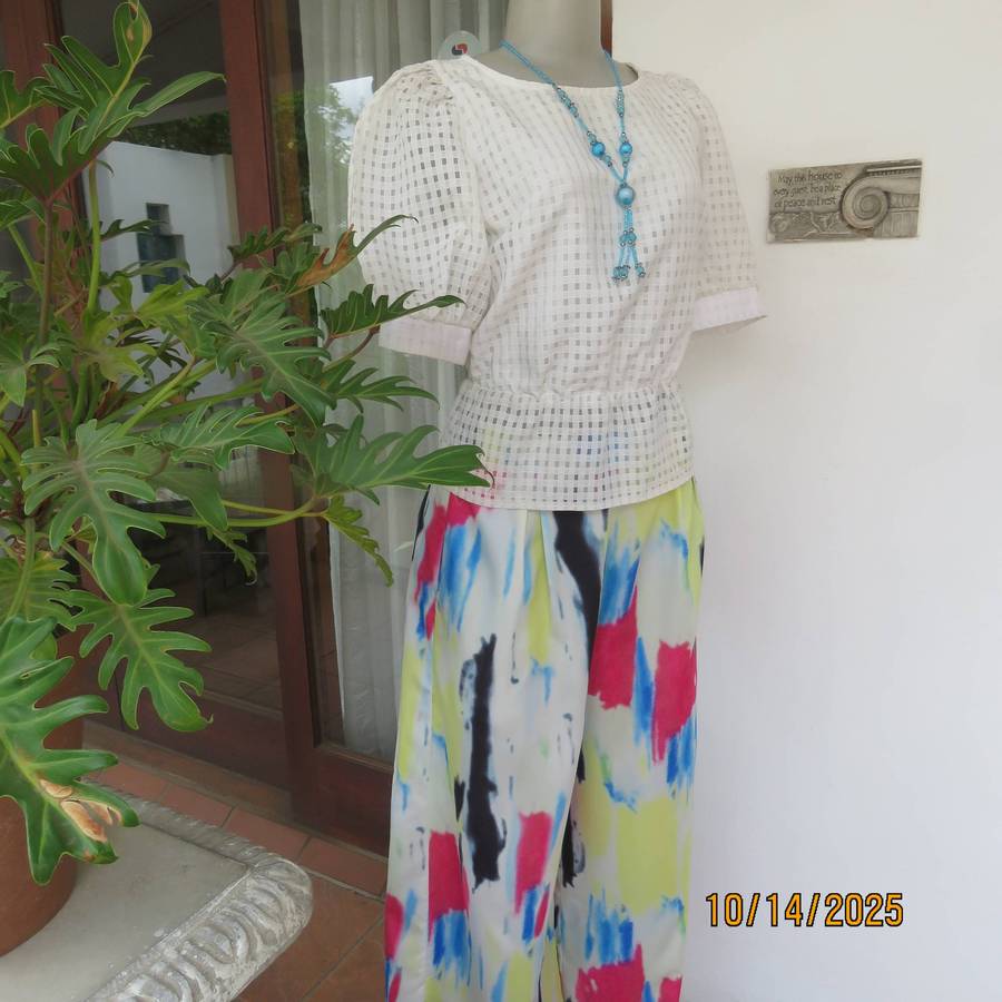 MISS L white check opaque top with front lining. Puffed short sleeves. Size 36