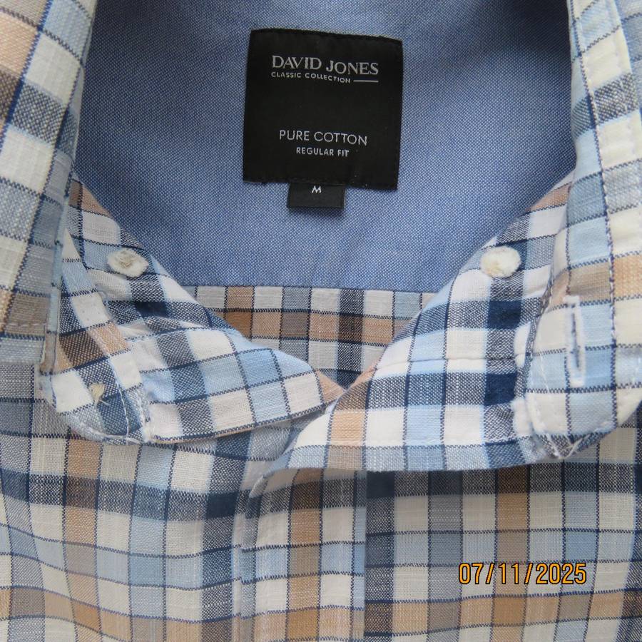 DAVID JONES men's pure cotton blue-tan-white check short sleeve shirt. Size M
