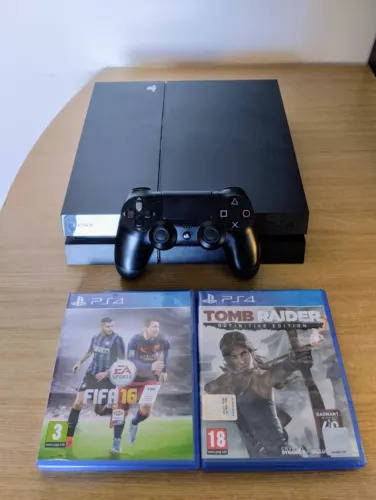 PLAYSTATION 4 ,  CONTROLLER + 2 GAMES