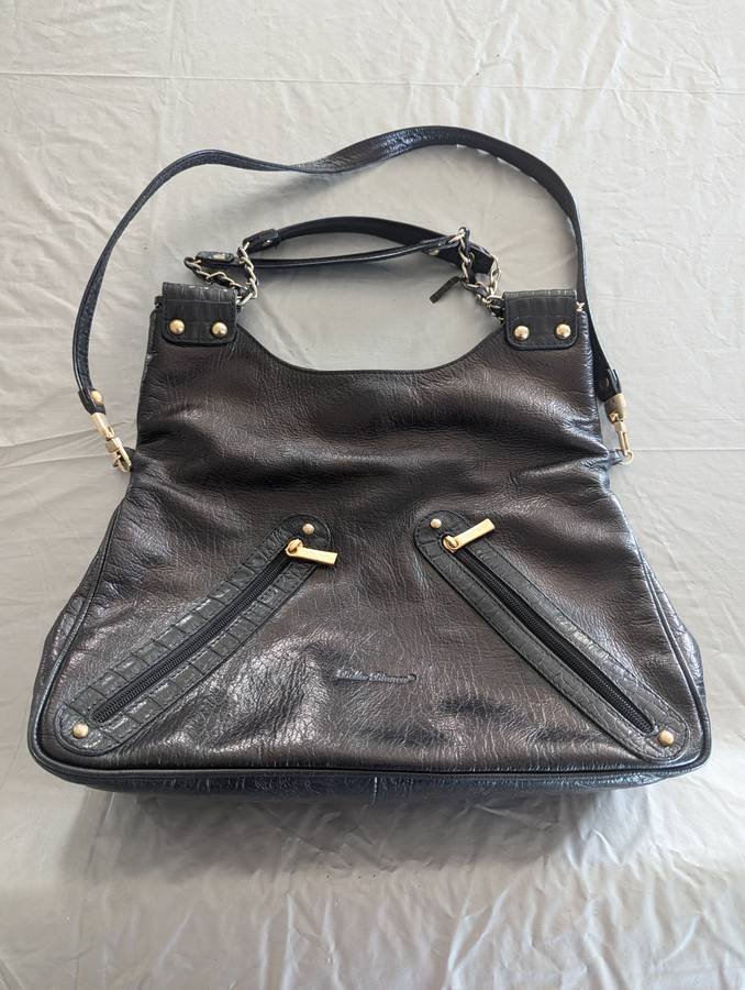 Bella Bianca * Exclusively handmade designer bag.