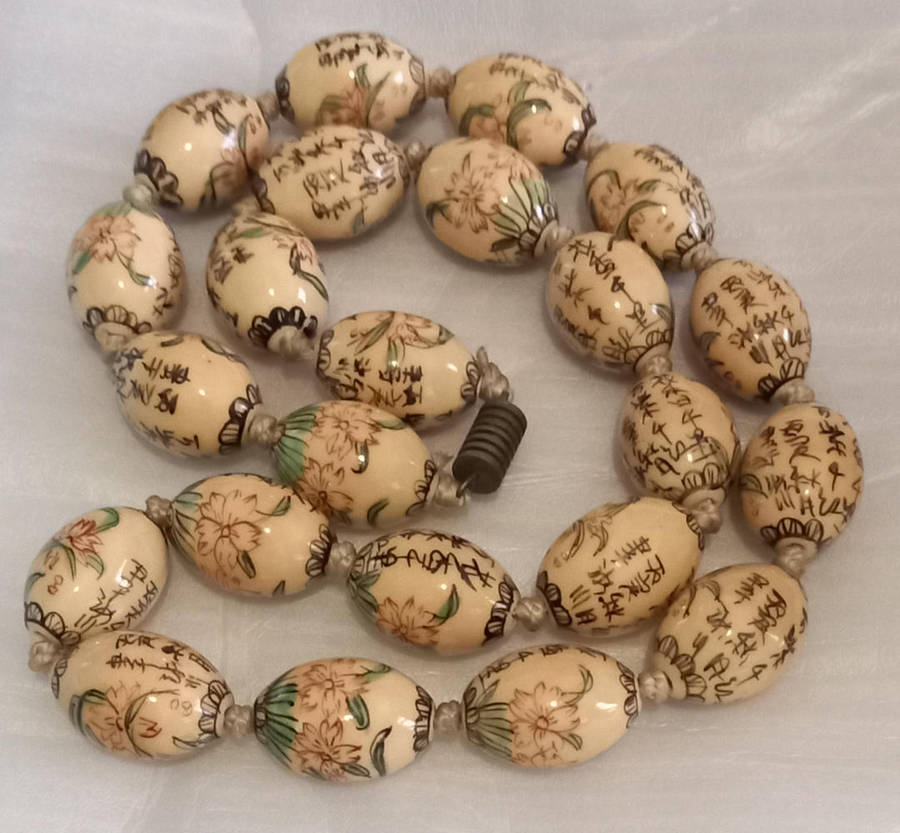 Antique Chinese Hand Painted Knotted Porcelain Shou Beads Necklace