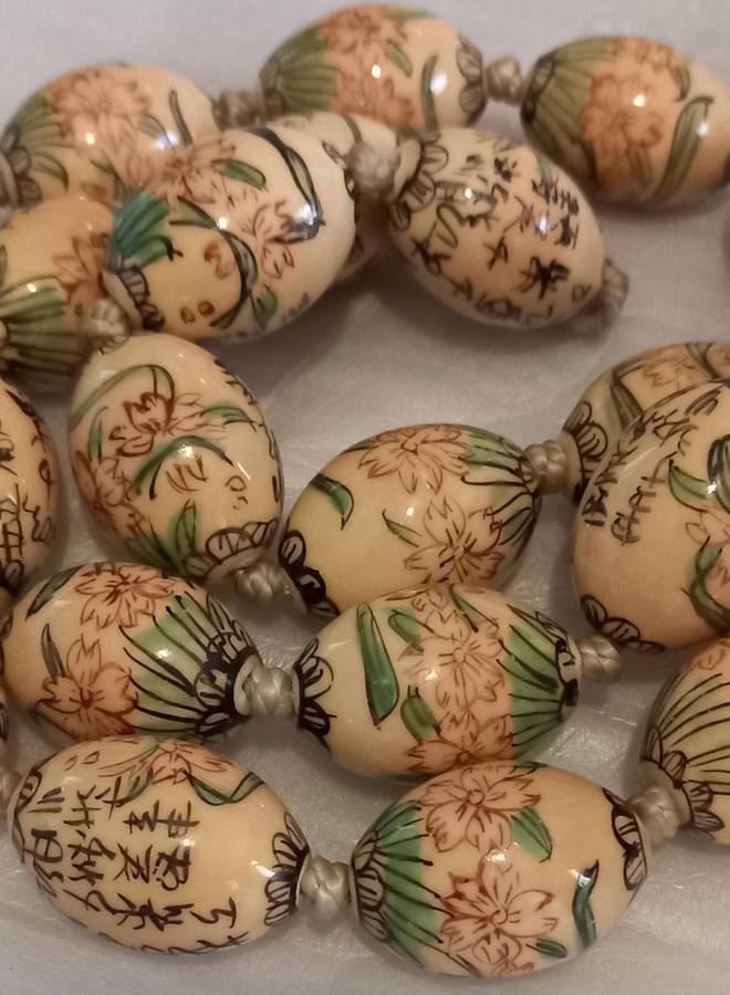 Antique Chinese Hand Painted Knotted Porcelain Shou Beads Necklace