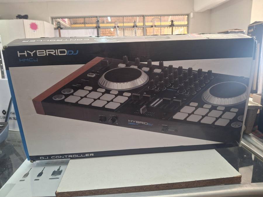 HYBRID HMC4 DJ CONTROLLER