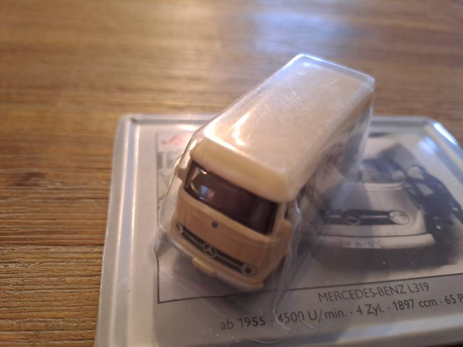 ho model cars & trucks