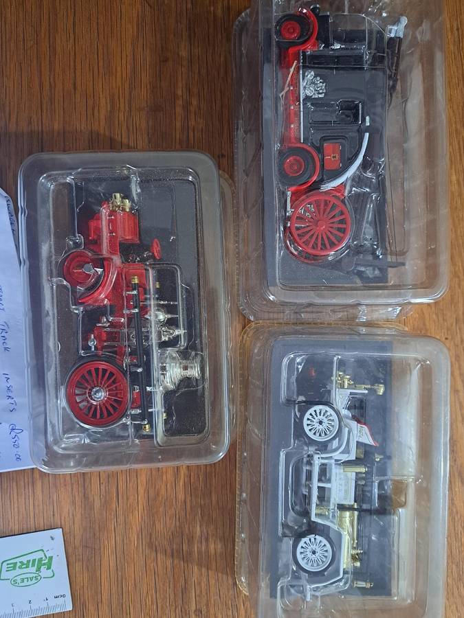 Model fire engine trucks