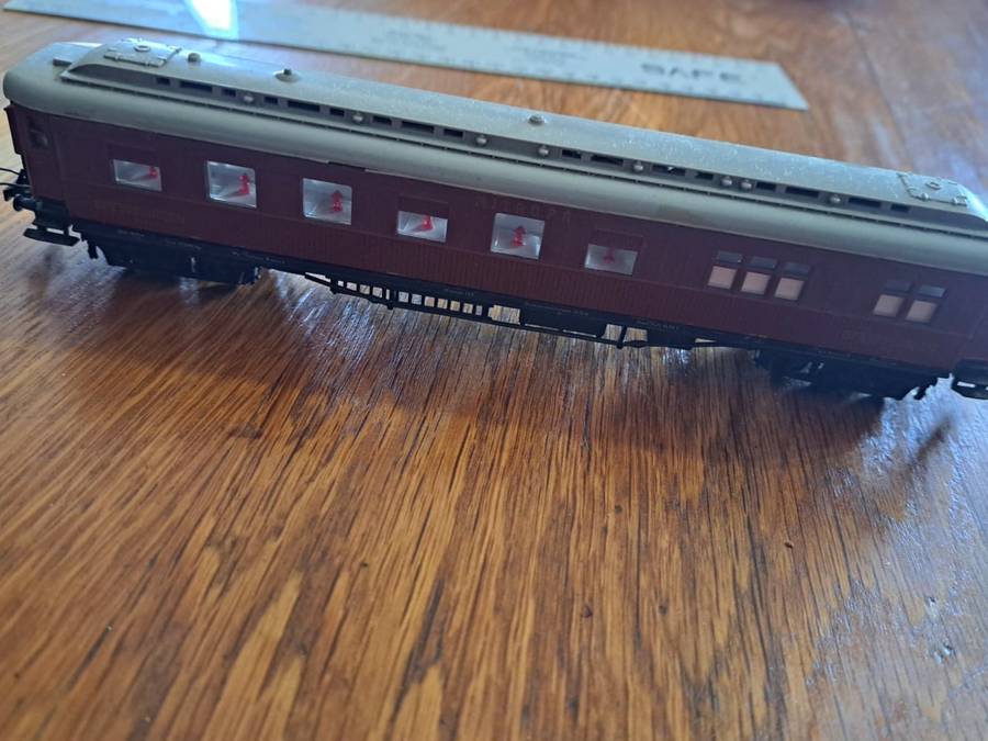 ho liliput dinning car