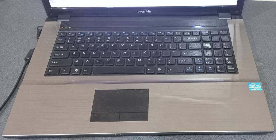 Proline i7 17" laptop