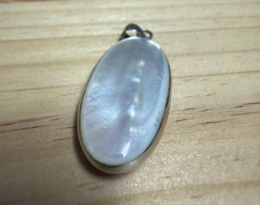 Sterling silver Coral / Mother of Pearl Pendant