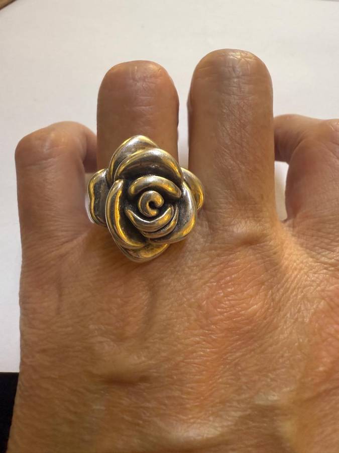 Sterling silver rose ring