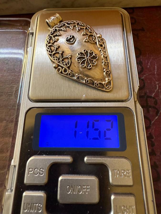 Sterling silver pendant