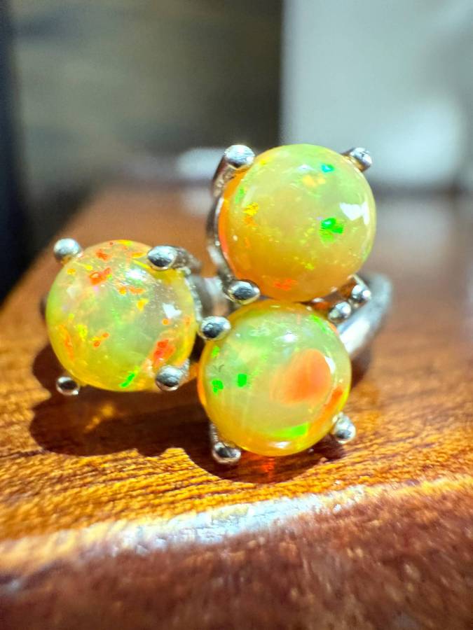 Sterling silver 1.7ct Ethiopian rainbow opal ring