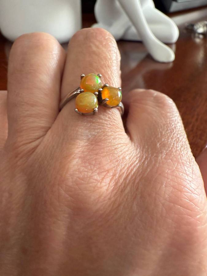 Sterling silver 1.7ct Ethiopian rainbow opal ring