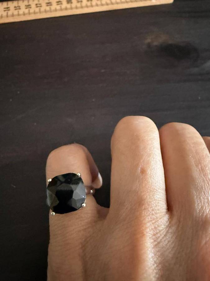 Sterling silver 8ct black onyx Ring