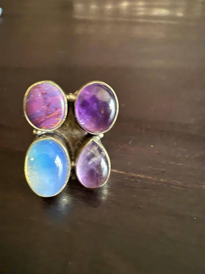 Sterling silver Vintage bulky amethyst & moonstone ring
