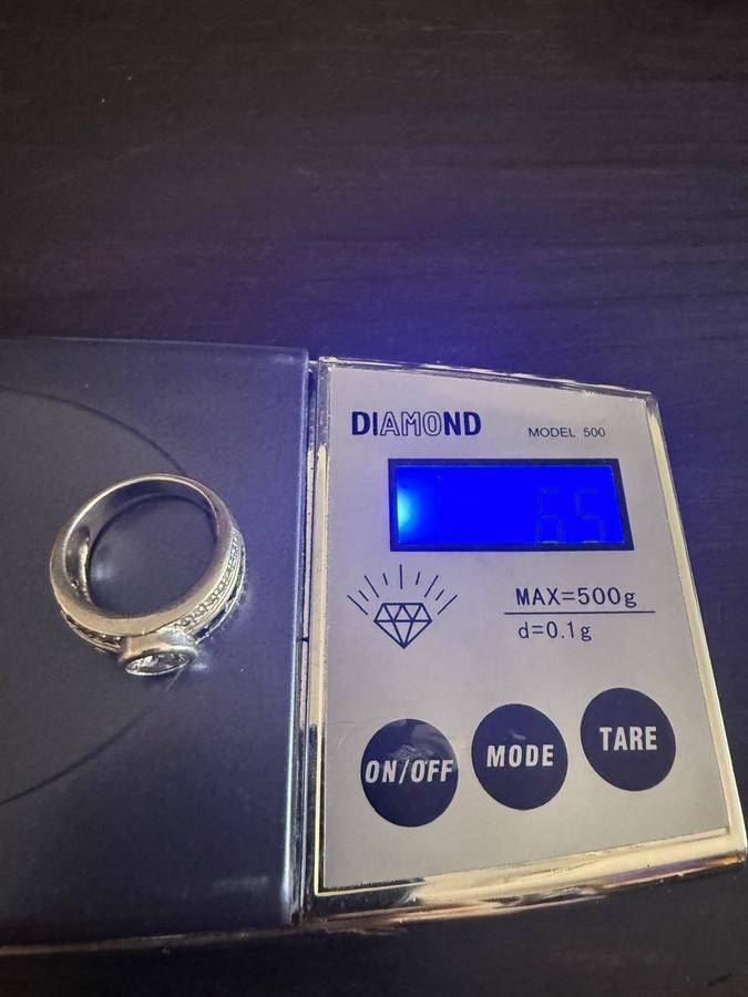 Sterling silver ring 6.5g