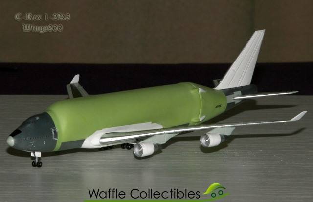 1:400 B747-400LCF Boeing Dreamlifter Unpainted  55161 Dragon