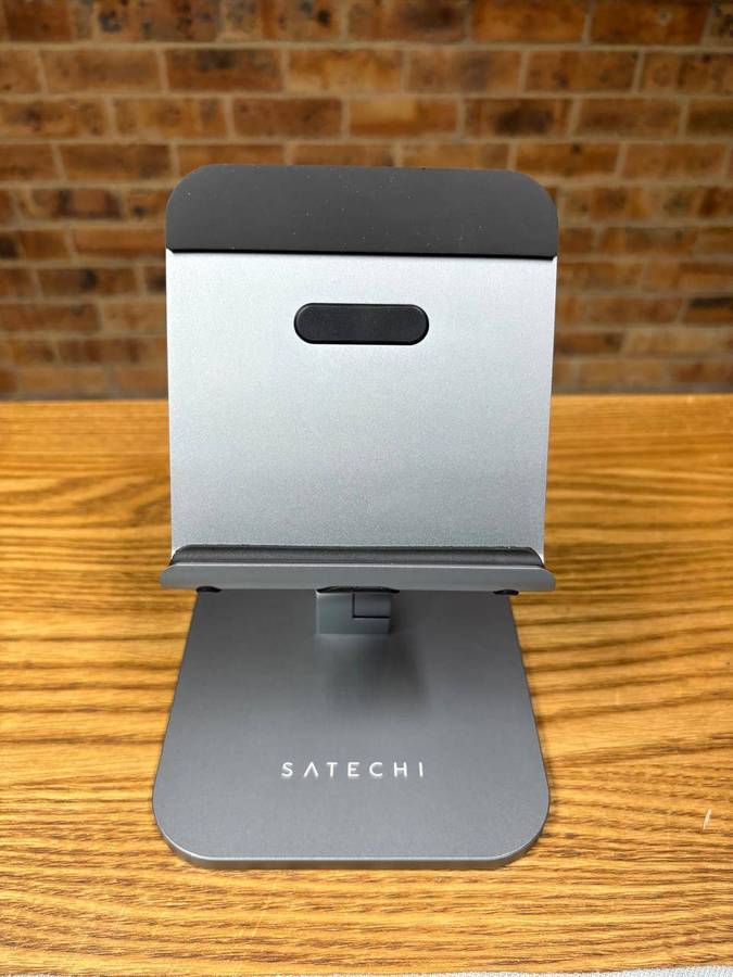 IPAD STAND ALUMINIUM DESKTOP STAND