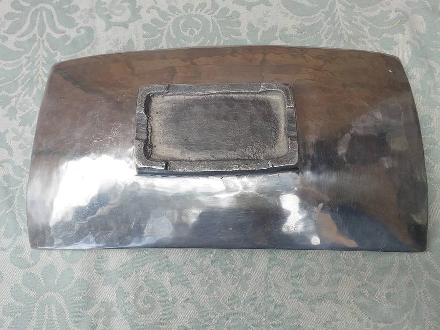 A VINTAGE HAND MADE PEWTER RECTANGULAR SERVING PLATTER MADE IN MEXICO SOLD AS IS