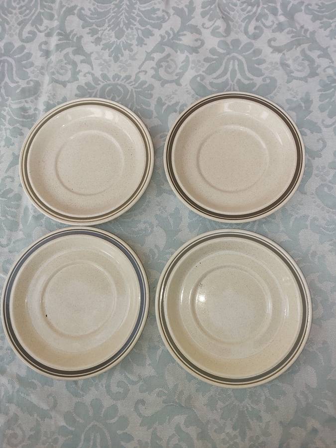A VINTAGE SET OF 4 LAMBETHWARE ROYAL DOULTON