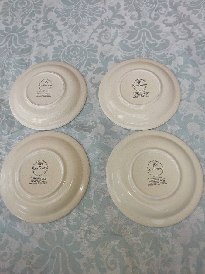 A VINTAGE SET OF 4 LAMBETHWARE ROYAL DOULTON