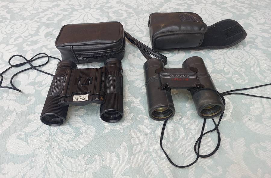 A JOBLOT COLLECTION OF POCKET BINOCULARS SOLD AS IS R450