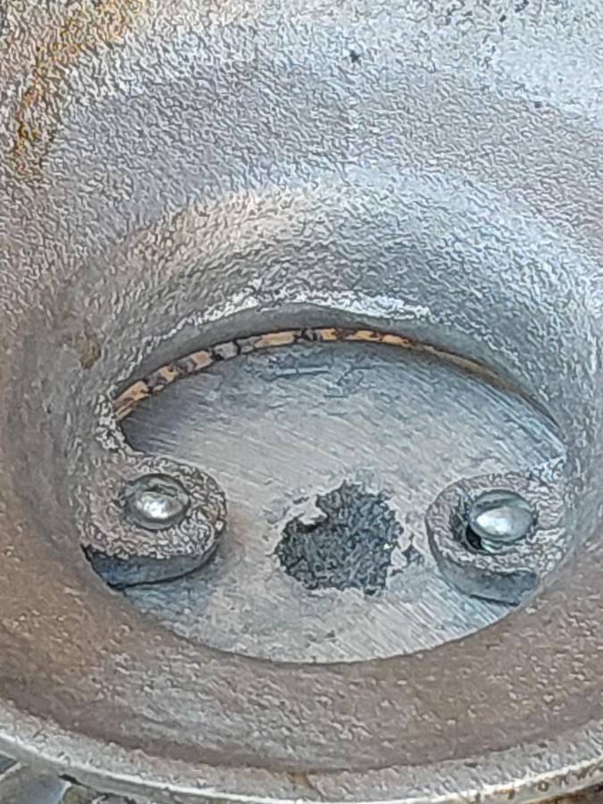 AN ORNATE ART DECOR ROUND FOOTED FRUIT BOWL PEWTER SOLD AS IS