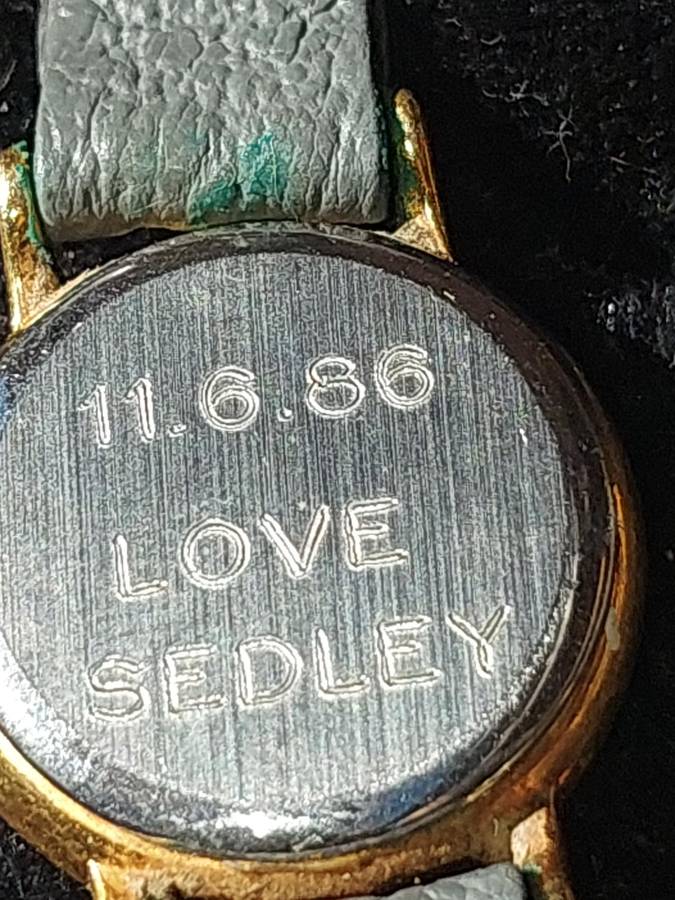 A DISCERNING LADY'S WATCH COLLECTION SOLD AS IS NOT TESTED
