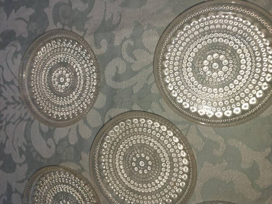 A SET OF 5 ART DECOR CANOP'E GLASS PLATES SOLD AS IS