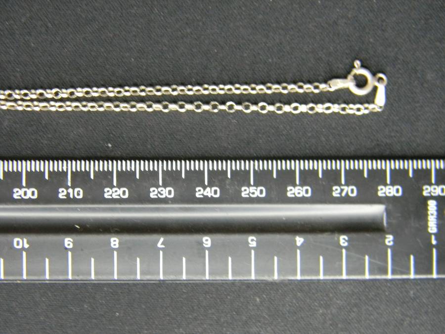 SILVER NECKLACE WITH CROSS