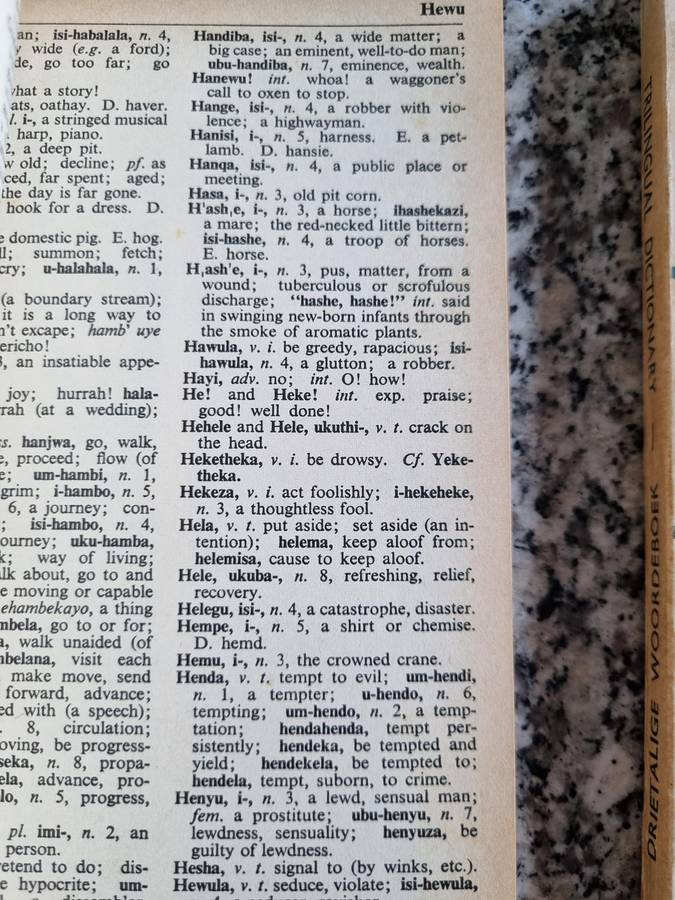 2 BOOKS , A NEW CONCISE XHOSA ENGLISH DICTIONARY J McLAREN plus AFRIKAANS XHOSA ENGLISH TRILINGUAL