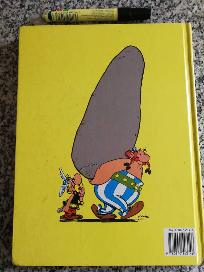 THE GREAT ASTERIX OMNIBUS CONTAINING SIX ADVENTURES ( includes 6 books )