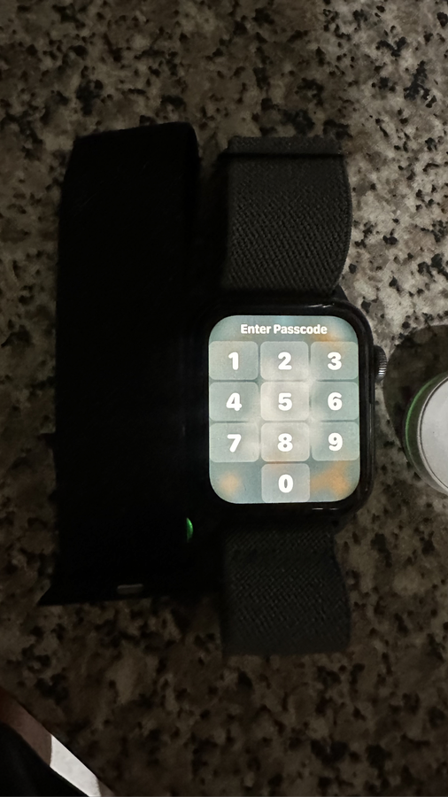 Apple watch series 4 44mm nike