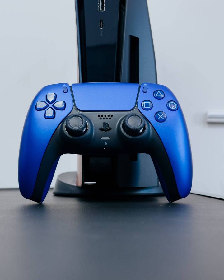 Cobalt Blue Dualsense (NEW & SEALED!)