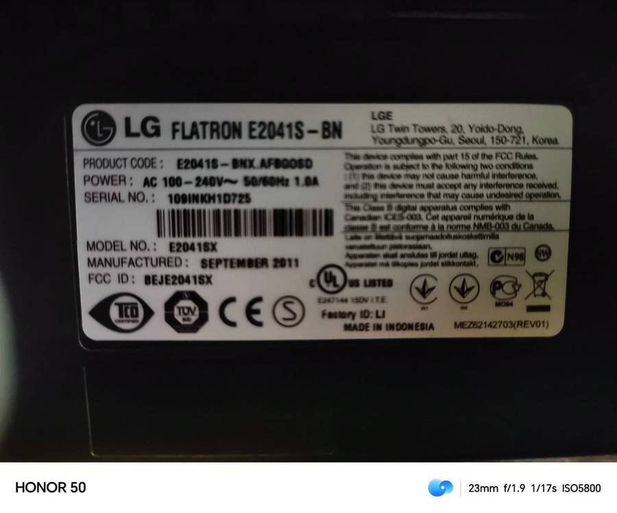 20" LG Flatron E2041 (E2041S-bn) LED Display Monitor