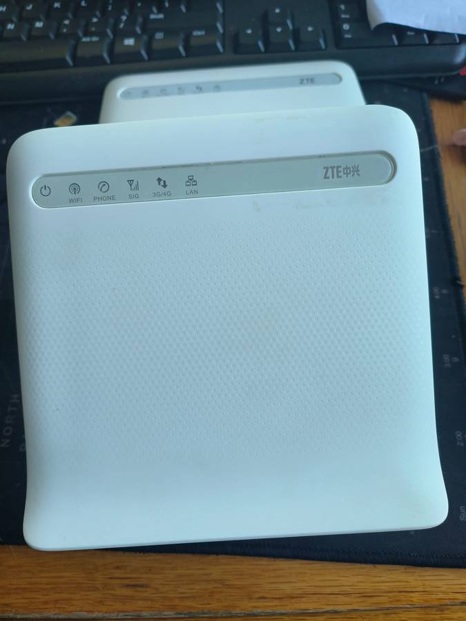 ZTE MF253 4g LTE WiFi Router - Uses SIM Card Vodacom and Telkom only