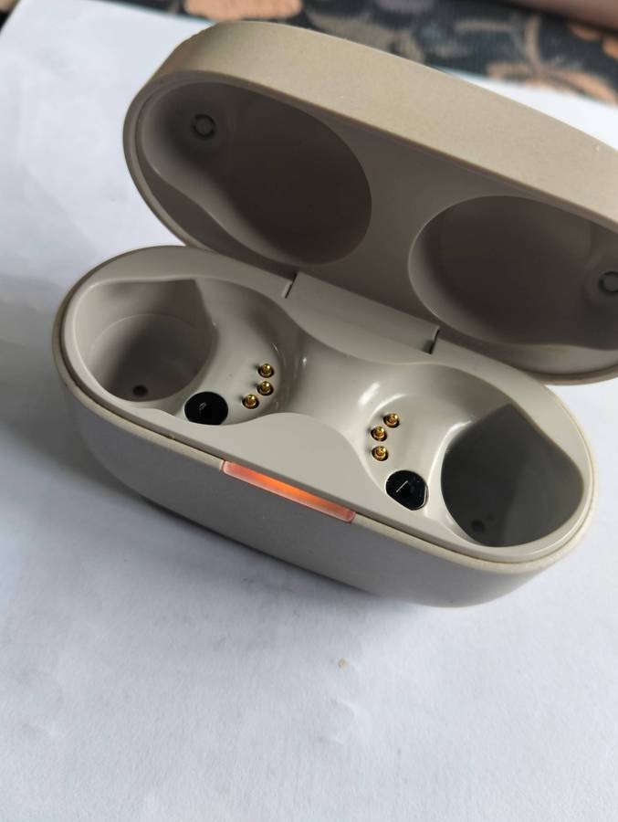 Sony WF-1000XM4  Leading Noise Canceling Truly Wireless Earbud Headphones