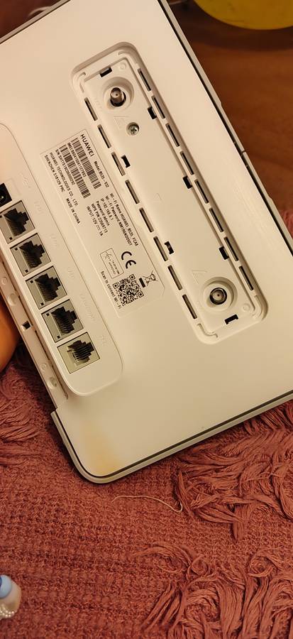 Latest Huawei 4G Router 3 Pro model B535 (It take a SIM CARD) up 64 users