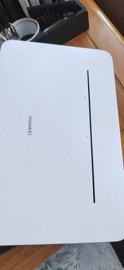 Latest Huawei 4G Router 3 Pro model B535 (It take a SIM CARD) up 64 users